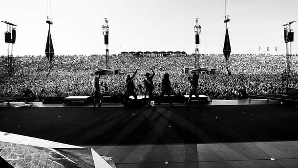 ヴィンス・ニールさんのインスタグラム写真 - (ヴィンス・ニールInstagram)「Craziness in Copenhagen @copenhell 🙌 #mötleycrüe」6月15日 6時29分 - thevinceneil