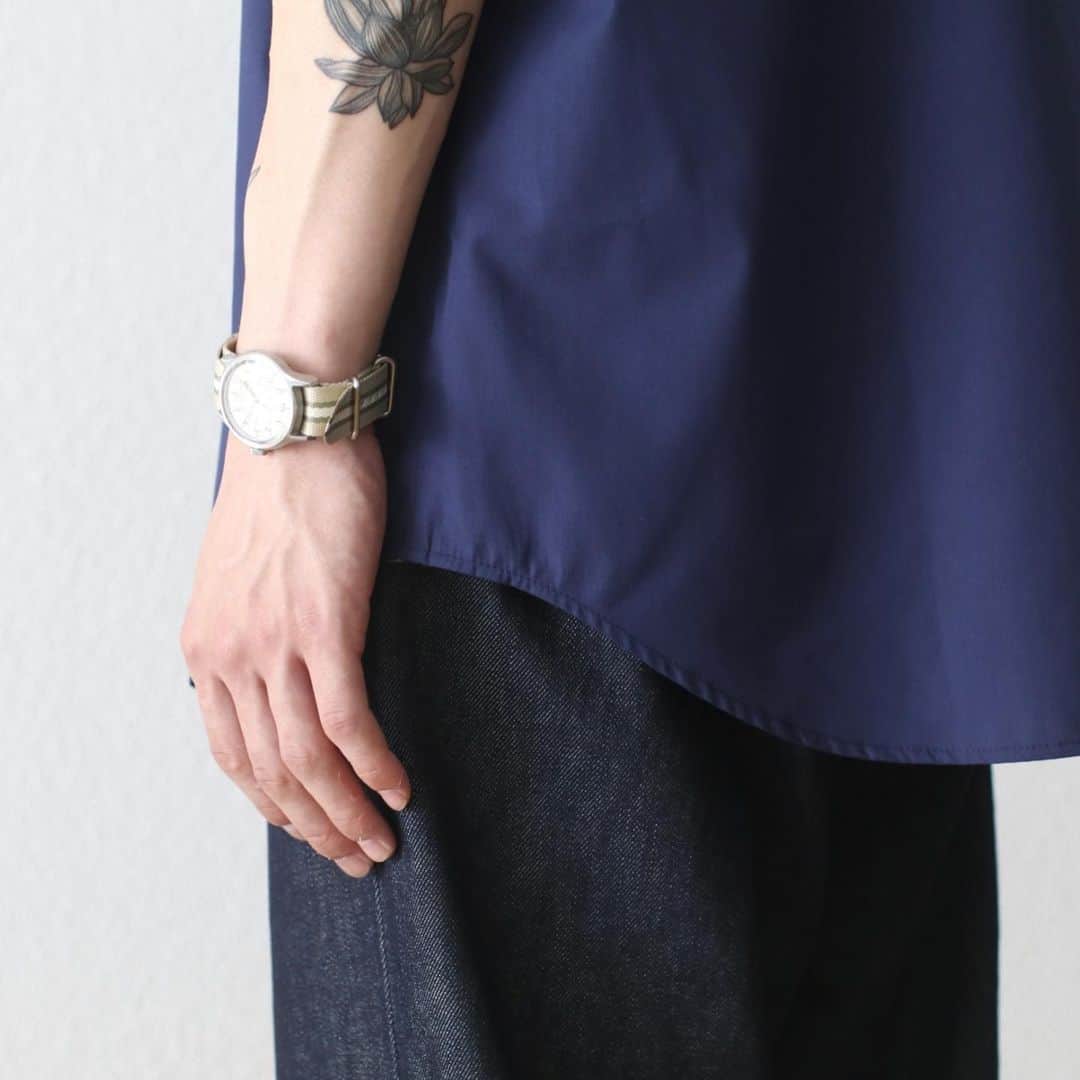 wonder_mountain_irieさんのインスタグラム写真 - (wonder_mountain_irieInstagram)「_ Engineered Garments WORKADAY / エンジニアード ガーメンツ ワーカーデイ "Half Zip Shirt - Lt.Weight PC Poplin -"  ¥ 20,900- _ 〈online store / @digital_mountain〉 https://www.digital-mountain.net _  【オンラインストア#DigitalMountain へのご注文】 *24時間受付 *14時までのご注文で即日発送 *1万円以上ご購入で送料無料/ tel：084-973-8204  _ We can send your order overseas. Ordering procedure details can be found here. >>http://www.digital-mountain.net/html/page56.html  _ #EngineeredGarments #EngineeredGarmentsWORKADAY  #エンジニアードガーメンツ #エンジニアードガーメンツワーカーデイ _ 実店舗：#WonderMountain  〒720-0043  広島県福山市船町2-23 JR 「#福山駅」より徒歩10分 #ワンダーマウンテン #japan #hiroshima #福山 #福山市 #尾道 #倉敷 #鞆の浦 近く _ WOMEN/GOODS： @hacbywondermountain _」6月15日 7時16分 - wonder_mountain_