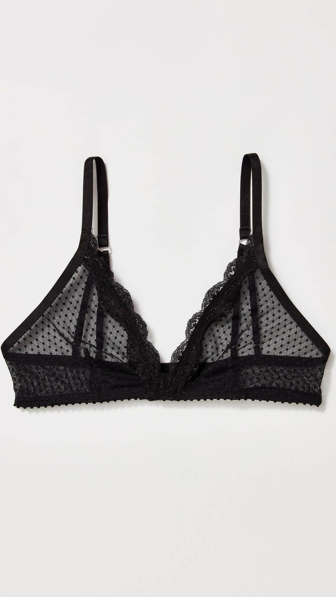 freepeopleのインスタグラム：「Soft mesh, luxe lace trim, laid-back comfort. Link in bio to」