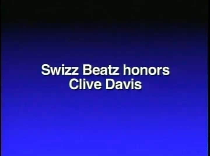 スウィズ・ビーツのインスタグラム：「Story time:) Wow in 2004 @clivejdavis invested in me as a visionary and believed in me and my team aka Full Surface Records!!! Quick story :) I was so excited to be an executive in the industry at a very young age. I felt like I was in the Big leagues at the time. Clive started J Records and was ready to take on the world and wanted my label included. This was a blessing so I wanted to thank him sincerely so I called my mentor at the time artist Peter Max and asked him for a commission piece on Clive he said, “I love Clive.” Sidenote - it was either getting a new 300k Lambo or gifting the 300k painting to Clive in honor of his new position 🙆🏽 I chose to gift Clive 🤷🏽‍♂️ The crazy part is that he had @aliciakeys with him not knowing this would be my future wife 😂 Now let’s get to the outfit I had on 😂😂 I told  @iamguywood I needed the fit that Robert Dinero had on in Casino 🤣😂 Once again thank you @clivejdavis for everything you’ve done for me and my family 🫶🏾 The art works now live in NYU and the other at @clivejdavis home I’m happy I did that move ♥️♥️♥️♥️♥️♥️♥️♥️♥️♥️♥️♥️♥️ @thedeancollection」