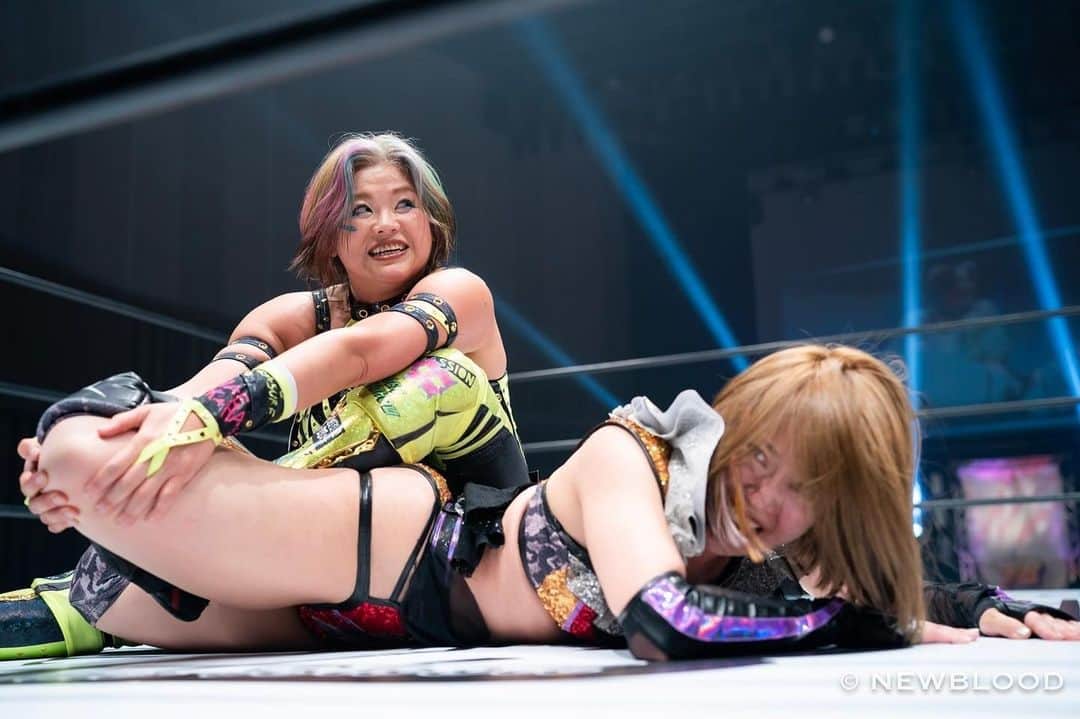 高橋奈苗のインスタグラム：「たのしそっ💃💃💃💃💃  @nanae_passion_  follow me!  通販ショップ➡︎ https://jungarian.thebase.in/  #プロレス #高橋奈七永  #ナナエ #パッション #passion #女子プロレス #人間国宝 #japan #nanaetakahashi」