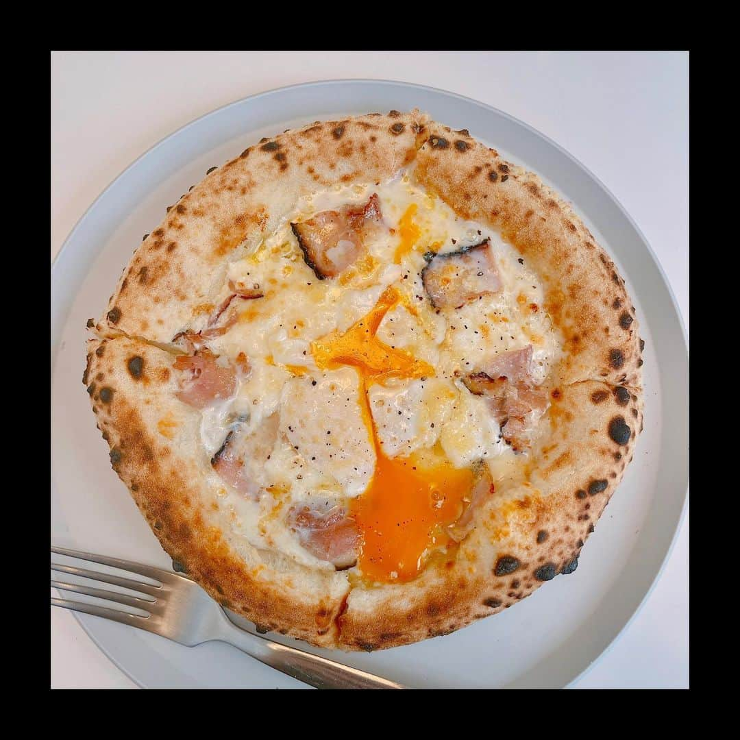 イガラシのインスタグラム：「#pizza」