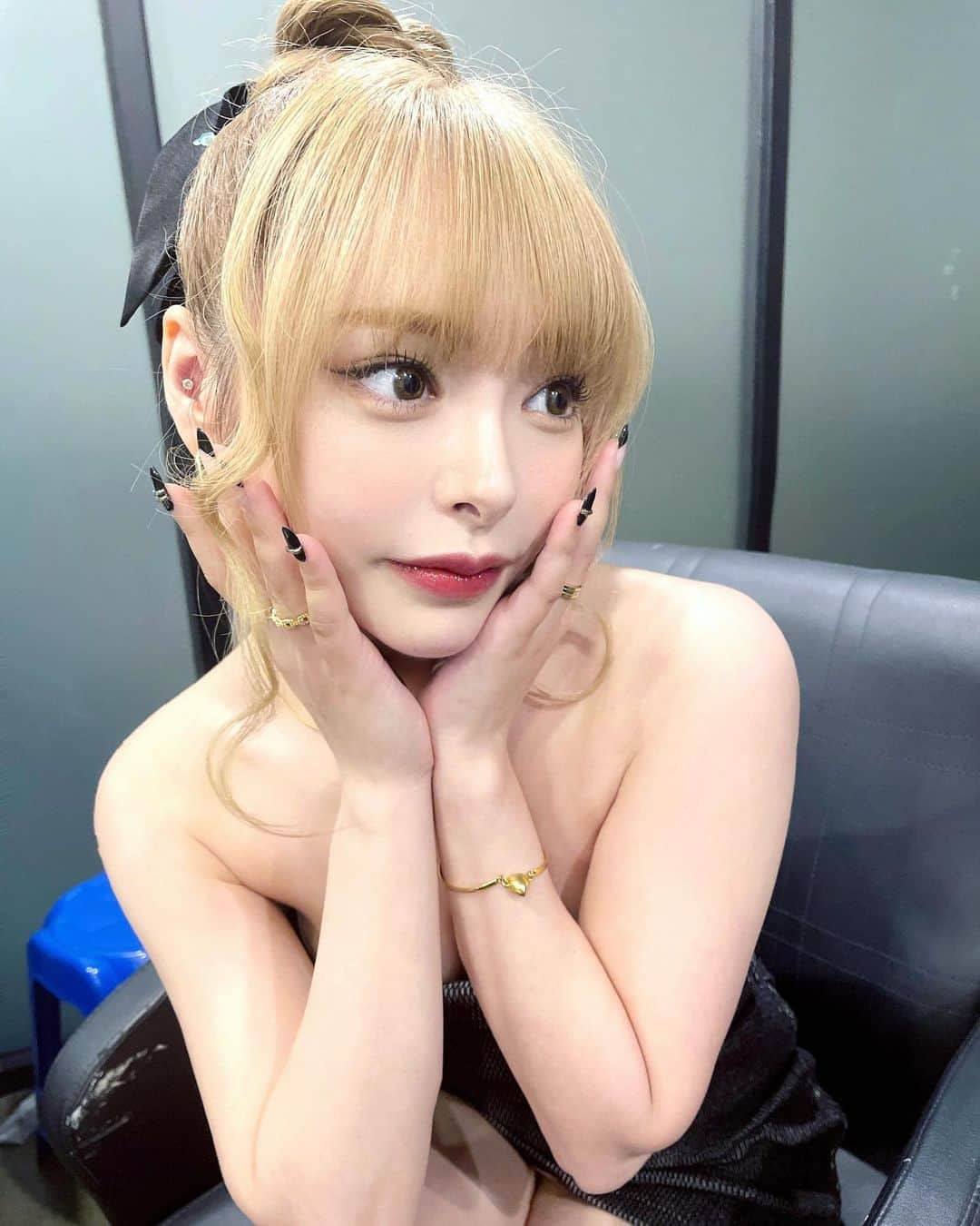 小倉由菜さんのインスタグラム写真 - (小倉由菜Instagram)「韓国メイク~~!! かわちい💄🇰🇷  #makeup  #work  #좋아하는스타일 💙 #고양이메이크업」6月15日 23時02分 - ogura_yuna