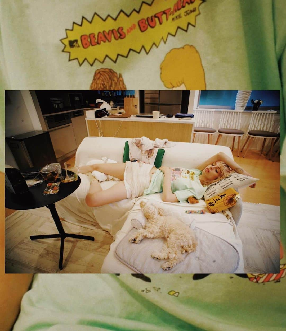 リアンヌのインスタグラム：「If it’s after 3pm, put it in an email 🐩🥱💤」