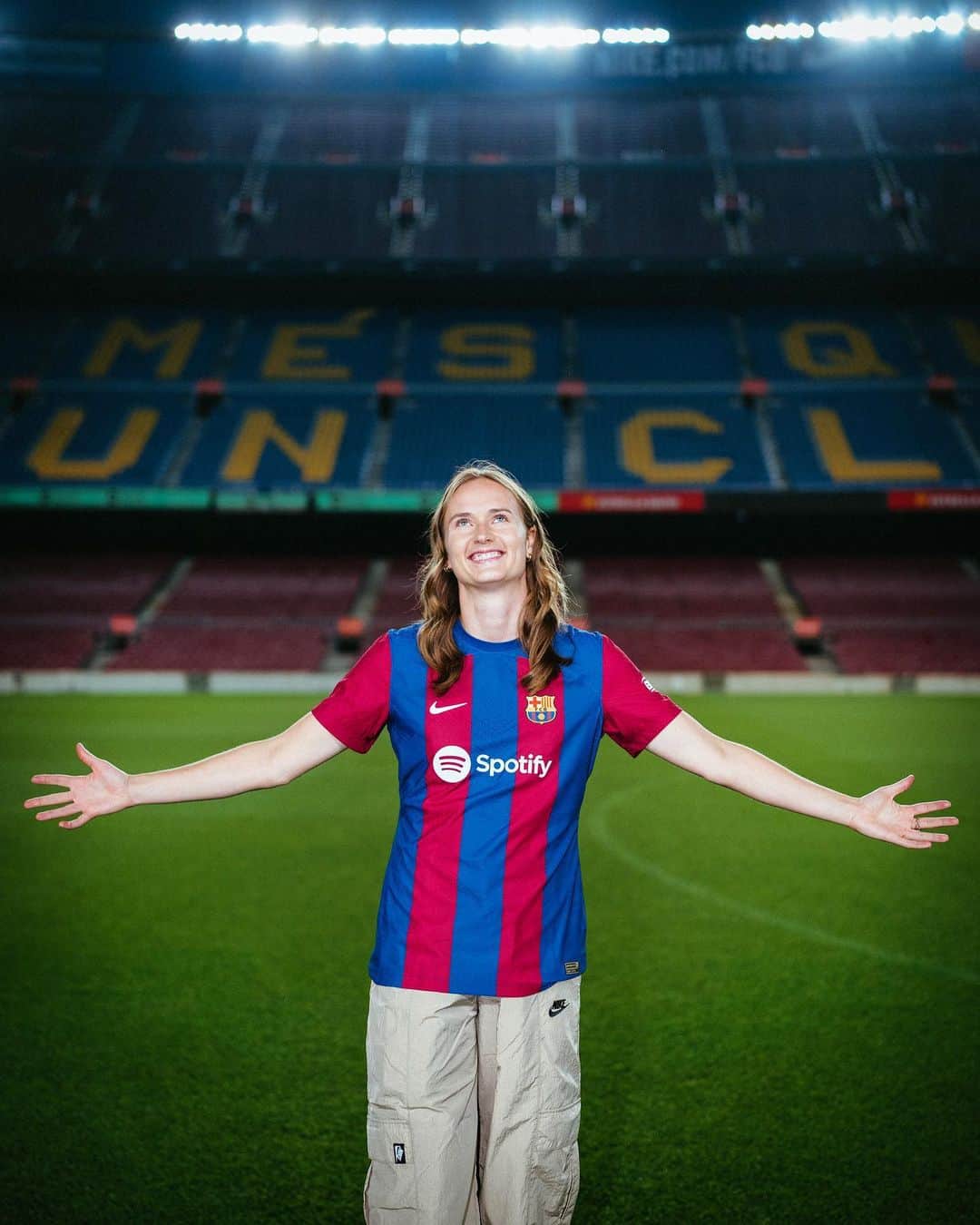 Caroline Graham Hansenのインスタグラム：「Loving the new kit 🔥」