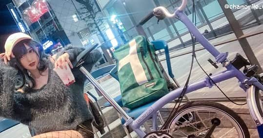 華密美琉さんのインスタグラム写真 - (華密美琉Instagram)「let's ride a bike  🚲  自転車×コスプレイベント 参加します  🚲  サイクリングもコスプレ撮影も イベント内でいろいろできるよ！  6/17は前夜祭、6/18はハヤテコス ゲスト参加としてカモミールも 17夜バーから18イベまでいます！  コスプレ参加してるので 気軽に声かけてね✨  プチトークショーやプレゼント大会、 チェキ撮影や限定の撮影会もあるよ  今週末はよろしくお願いします！ (⊃_ ̫ _)⊃  🚲✨ イベントの詳細はこちら ✨🚲  https://twitter.com/chamomile_chami/status/1669231107391524864?s=46&t=1rl87MSWfl4LYYEVyfjSfQ  🔍カモミールFANBOX でブログを検索してね！！  🔍Twitterにも投稿してるよ！ @chamomile_chami みてね！  🚲  #前夜祭  #トークショー #旅館こいと #颯サイクル  #ハヤテコス  #自転車  #自転車女子  #自転車旅  #自転車のある生活  #サイクリング  #サイクリング女子  #bicycle  #cycling  #cyclinglife  #cyclingphotos  #cyclist  #cyclinggirl  #cyclingstyle  #bicycles  #福島  #コスプレイベント  #参加  #声かけてね  #followersnetflix  #follow  #like  #lifestyle  #コスプレ #코스프레 #角色扮演」6月15日 15時43分 - chamomile_chami