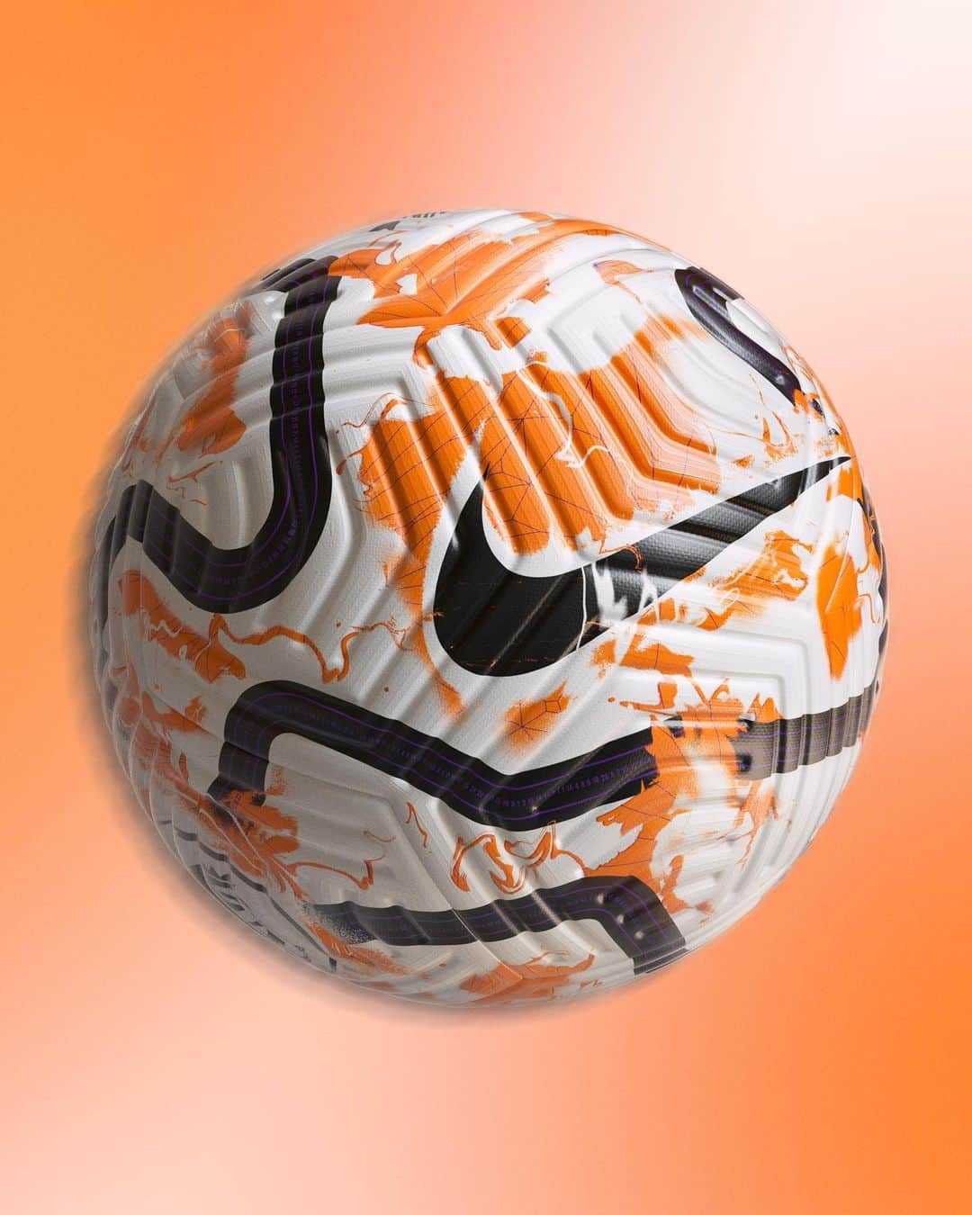 ナイキフットボールさんのインスタグラム写真 - (ナイキフットボールInstagram)「🎨 Art + Science 🧪   Introducing the new Nike Flight Premier League ball…」6月15日 16時00分 - nikefootball