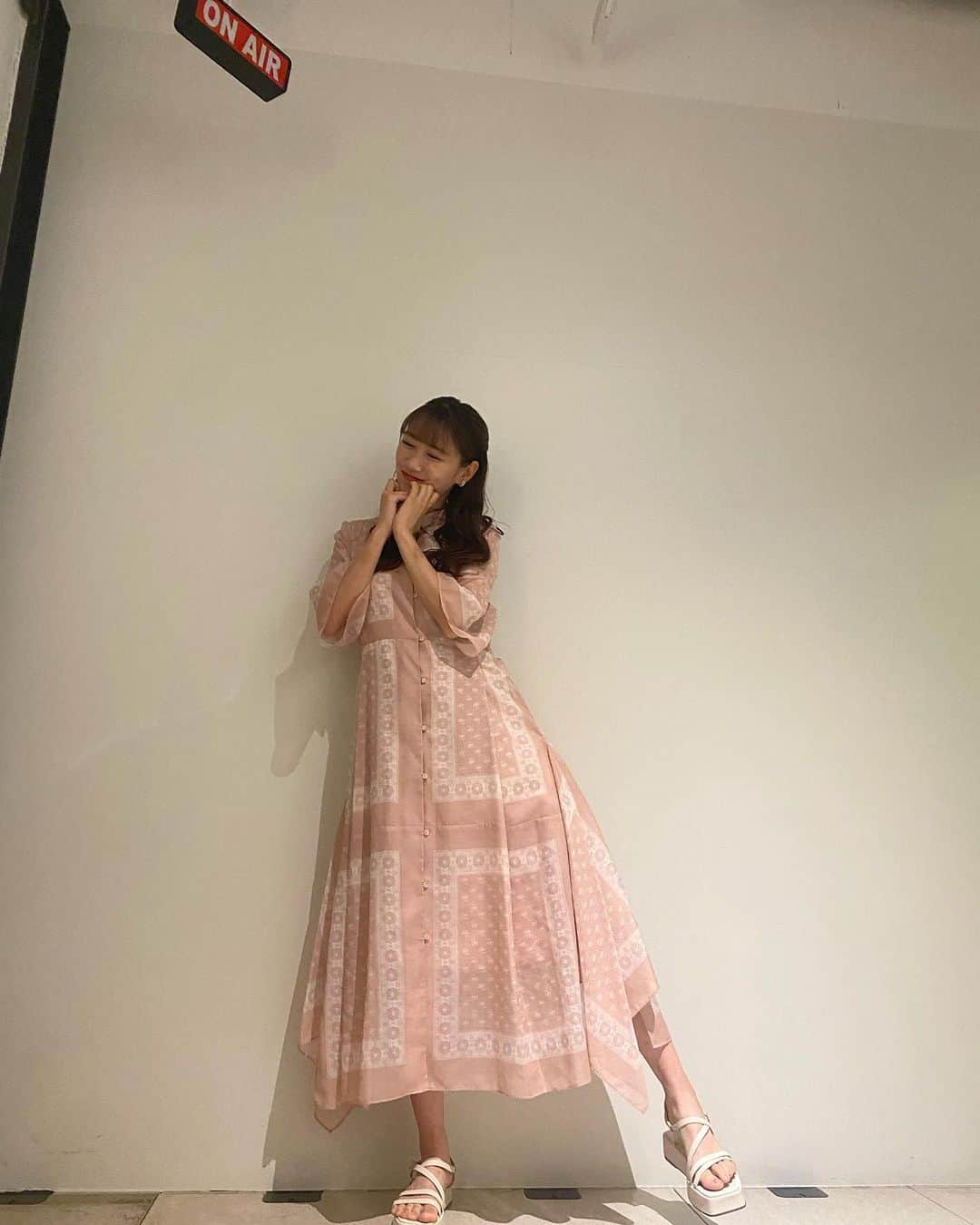 のインスタグラム：「世界の何だコレ⁉︎ミステリーのお衣装🩰🫧  #フジテレビ #世界のなんだこれミステリー  #高城れに」