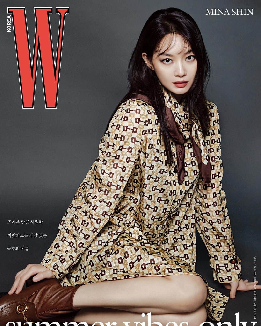 シン・ミナのインスタグラム：「@gucci @wkorea」