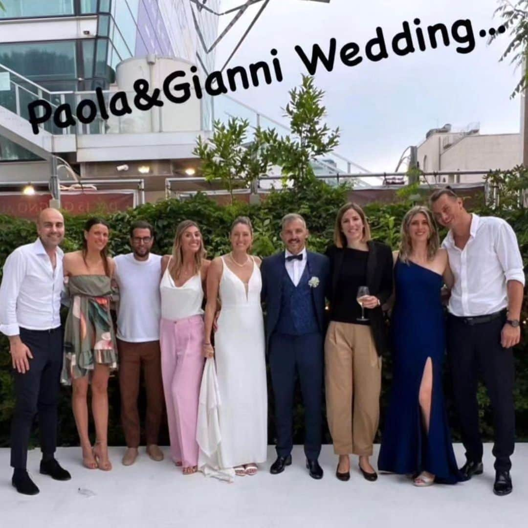 フランチェスカ・ピッチニーニさんのインスタグラム写真 - (フランチェスカ・ピッチニーニInstagram)「🤍 Special weekend 🤍 Paola & Gianni 💍 #love #friends #wedding #rimpatriata」6月15日 17時12分 - francescapiccinini12