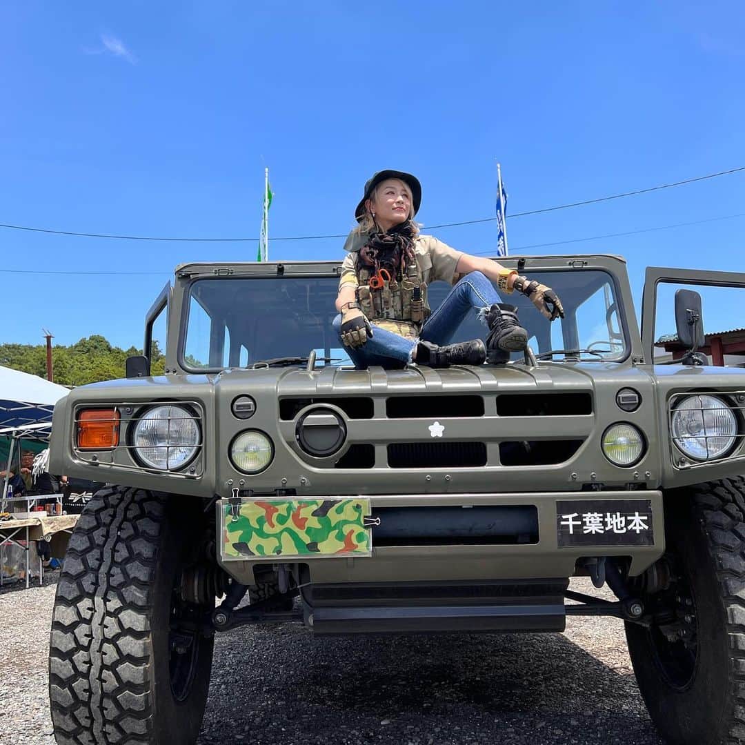 杏さゆりさんのインスタグラム写真 - (杏さゆりInstagram)「先日のサバゲーイベント🔫✨ 楽しかったなぁ☺️❤️ サバゲーハマってもた✨ やりたい人ーーー一緒にやろーーー🙌✨ . The other day's survival game event🔫✨ It was fun☺️❤️ I'm addicted to survival games lol Let's do it together with those who want to do it 🙌✨ . #サバゲー好きと繋がりたい  #サバゲー　#survivalgame  #杏さゆり　#SayuriAnzu」6月15日 17時23分 - anzu_sayuri_official