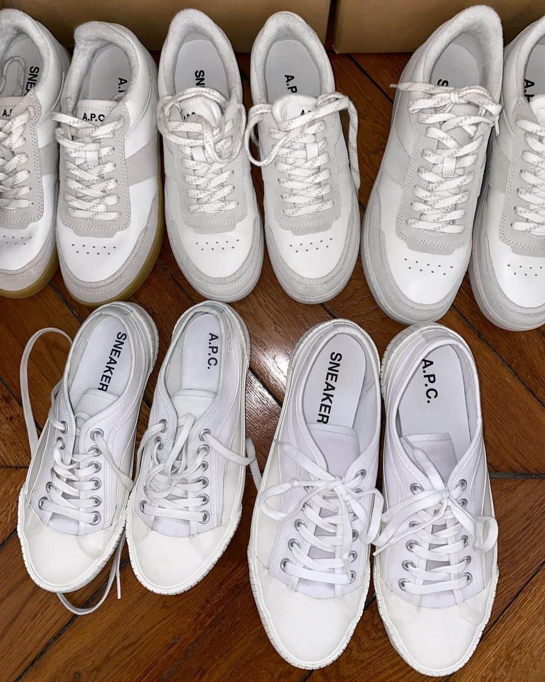 アーペーセーのインスタグラム：「When the entire crew rolls up on set in A.P.C. sneakers.  #APCParis」