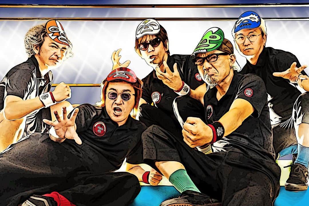 UNICORNのインスタグラム：「ABEDON AND THE RINGSIDE 2023ツアー「ROUND 3」開催決定❗️ニューアルバムリリース、近日詳細発表🎵   昨年緊急始動し「ROUND 2」と題したアルバムをリリースし、ライブツアーも開催したABEDON AND THE RINGSIDEが、次なるラウンドへ向け今年もリングに集結‼️ ABEDON、八熊慎一、奥田民生、木内健、奥野真哉の5人のマスクマンによる、全国７か所を回るライブツアー「ROUND 3」の開催が決定しました🎶   さらに、ツアーに先駆けて、アルバム「ROUND 3」のレコーディングも完了して、リリースへ向けスタンバイ中💿 詳細は、後日発表します。乞うご期待‼️  ABEDON AND THE RINGSIDE 2023ツアー「ROUND 3」 09/20(水)【大阪】UMEDA CLUB QUATTRO　OPEN18：15/START19：00 09/21(木)【愛知】THE BOTTOM LINE　OPEN18：15/START19：00 10/12(木)【福岡】DRUM LOGOS　OPEN18：15/START19：00 10/13(金)【広島】VANQUISH　OPEN18：15/START19：00 10/17(火)【神奈川】YOKOHAMA Bay Hall 　OPEN18：15/START19：00 10/19(木)【宮城】仙台Rensa　OPEN18：15/START19：00 10/30(月)【東京】EX THEATER ROPPONGI　OPEN18：15/START19：00   ＜UCFC ビジーファイブ先行＞ 受付期間：～6/29(木)23:59 チケット料金：前売￥8,800(税込)、（東京EX THEATER ROPPONGI公演のみ）全席指定￥9,300(税込) https://www.ucfcbusy5.jp/」