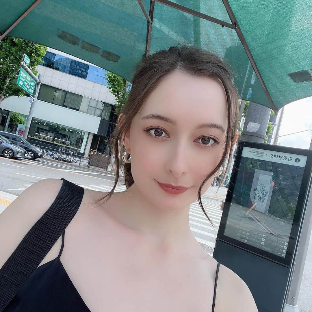 アシュリーさんのインスタグラム写真 - (アシュリーInstagram)「꒰ა♡໒꒱」6月15日 18時02分 - kutycat