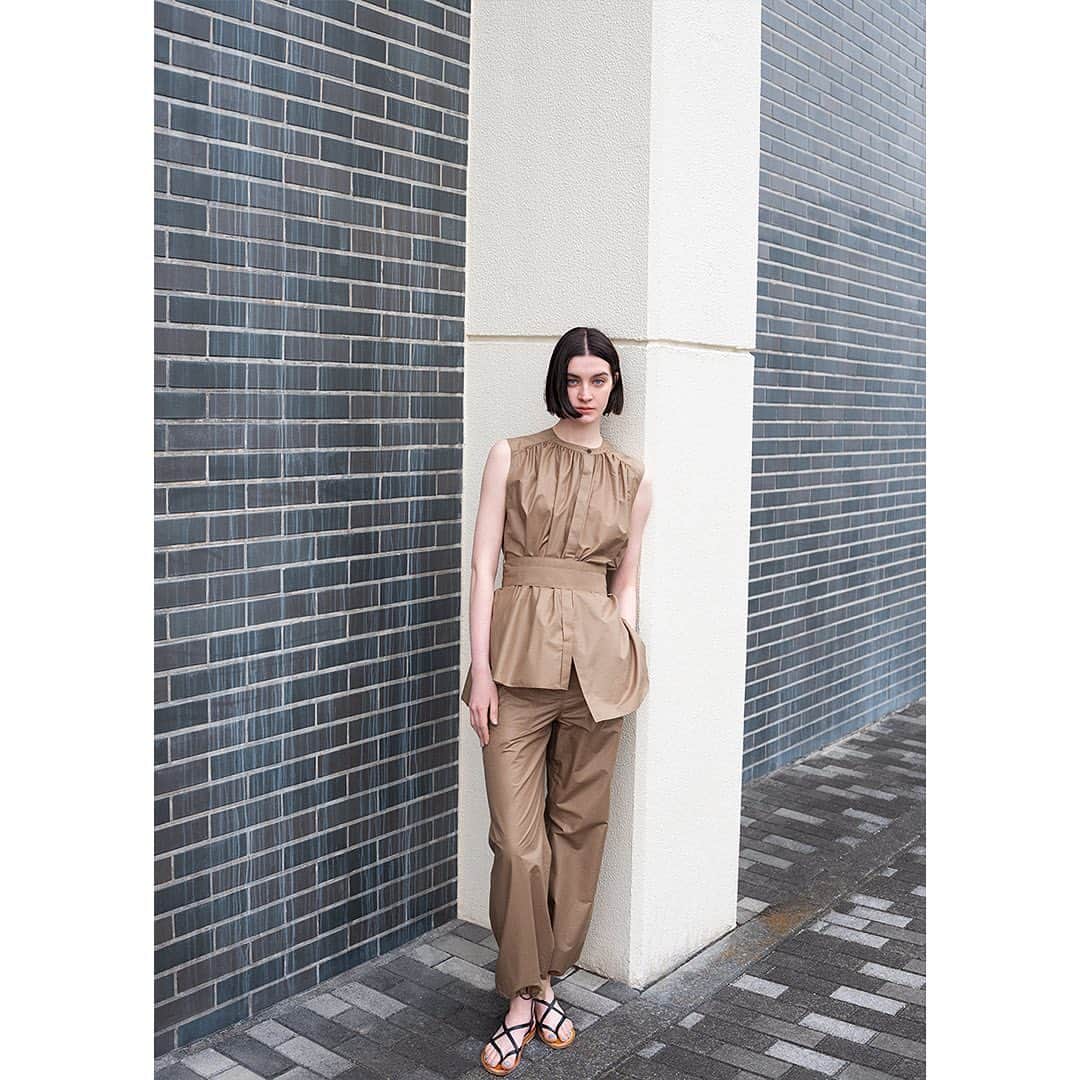 のインスタグラム：「BACCA  MID SUMMER COLLECTION 2023  “Playful & Precious”  自由な発想をプラスすれば いつもの装いが新しい表情に  #bacca #bacca_jp  #tomorrowland_jp #バッカ #トゥモローランド」