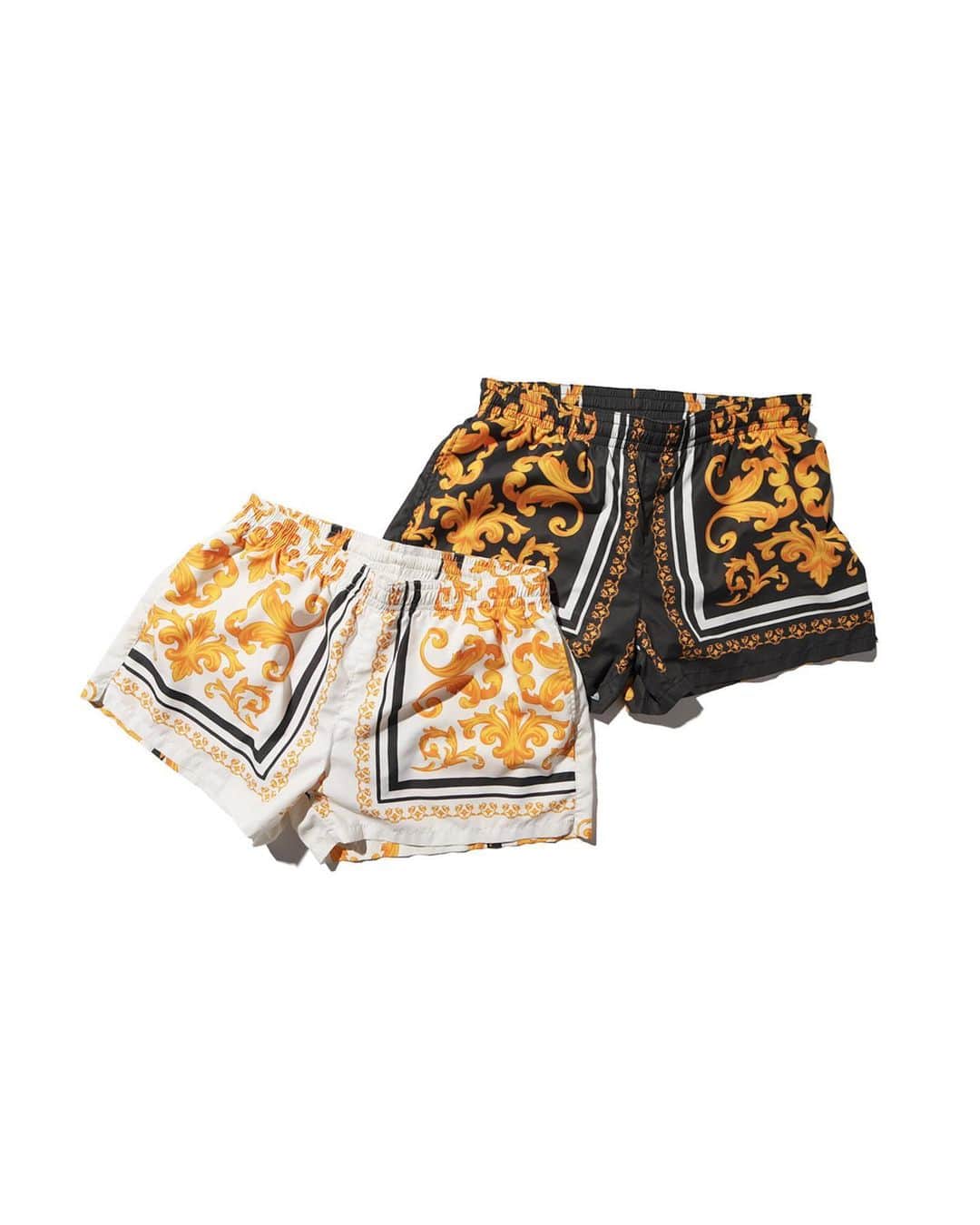 ヴァンキッシュさんのインスタグラム写真 - (ヴァンキッシュInstagram)「VANQUISH Summer Collection 2023.  Available Now.  ▪️Golden Color Floral Decoration Short Pants[VYP007]  #vanquish」6月15日 18時26分 - vanquishjp