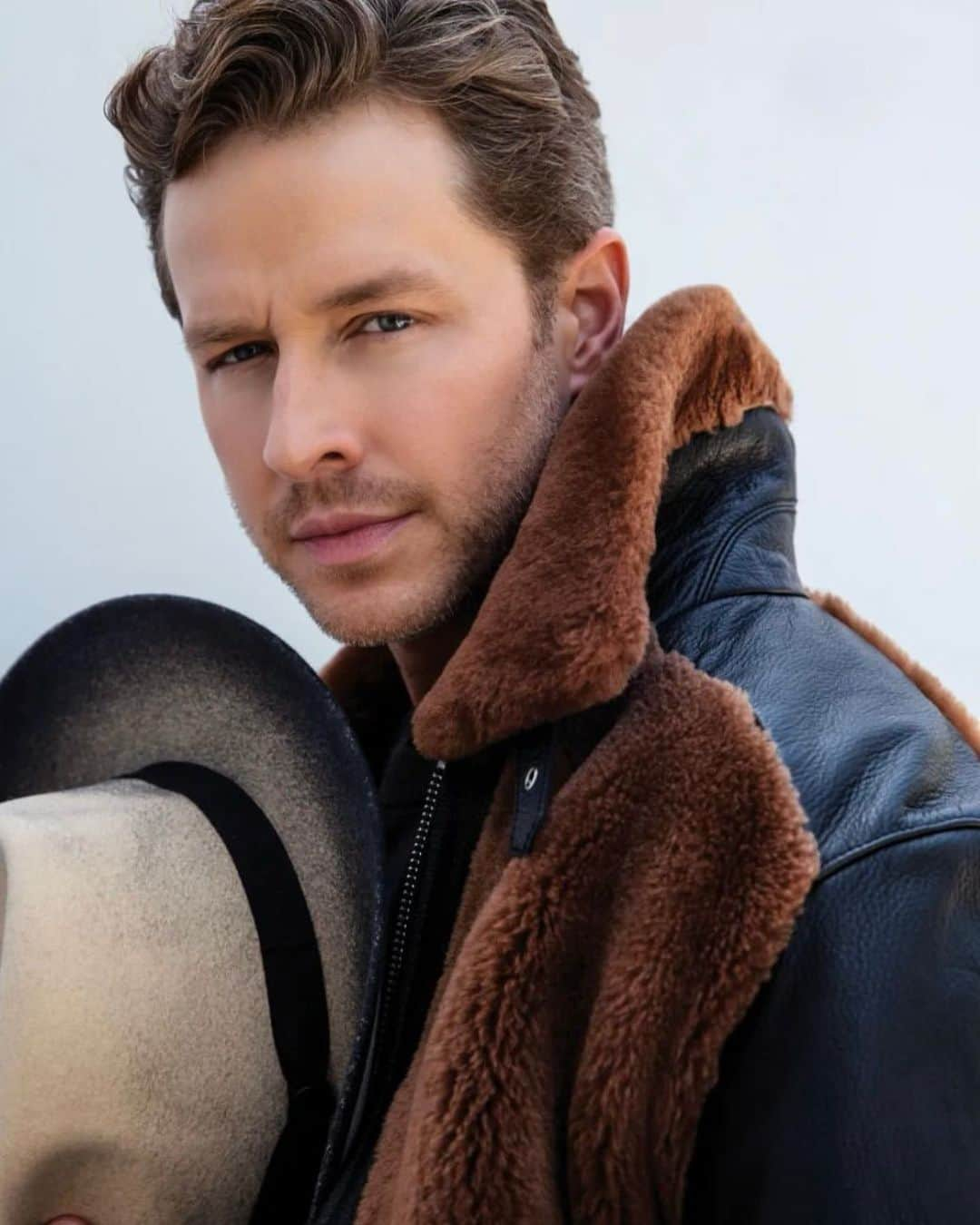 ジョシュア・ダラスさんのインスタグラム写真 - (ジョシュア・ダラスInstagram)「@daman_magazine Part 2. #manifest」6月16日 0時07分 - joshdallas