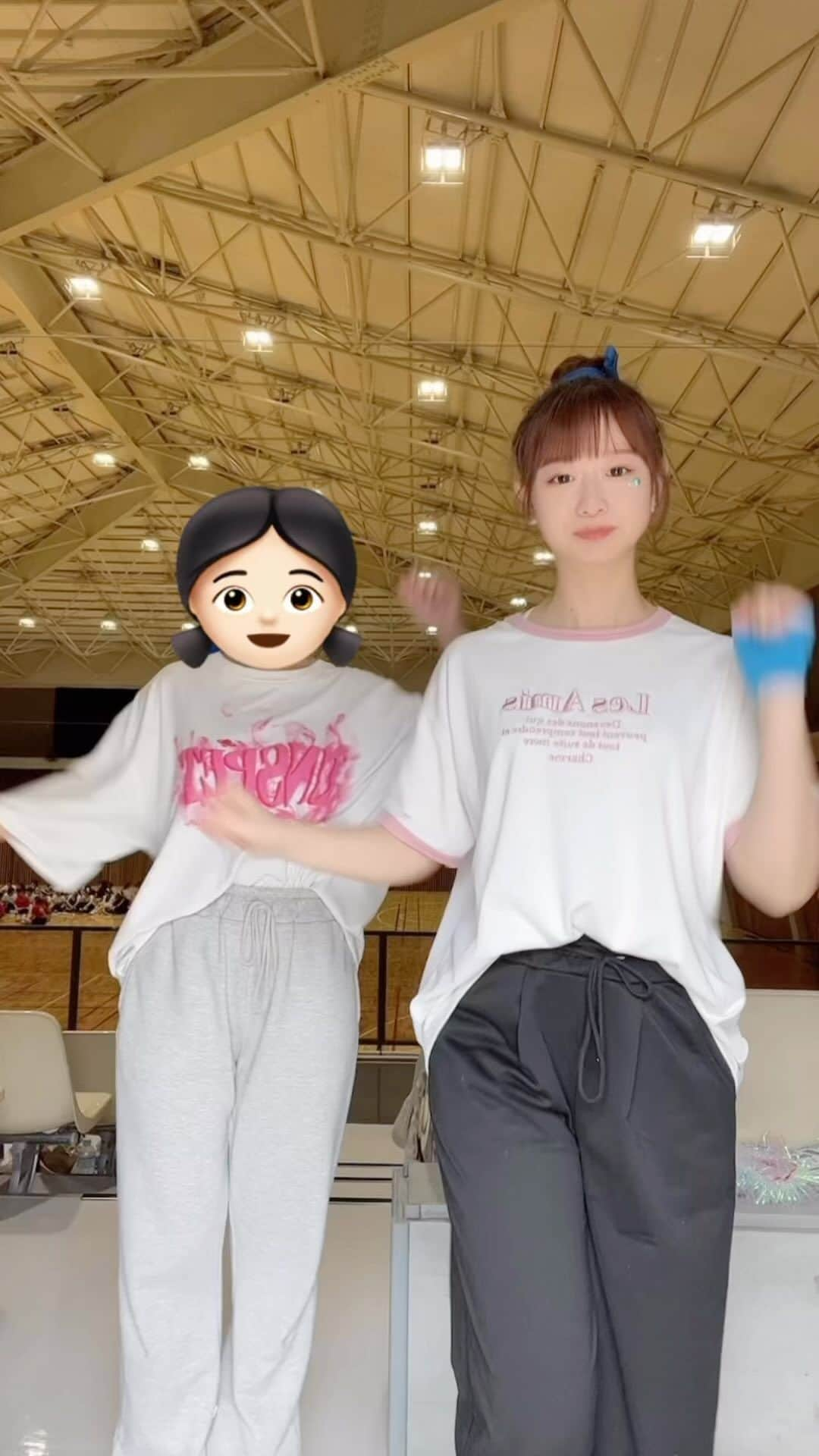 杉本彩寧のインスタグラム：「運動会の日にダンス苦手だけど踊り多すぎてお友達と踊ってみた！」