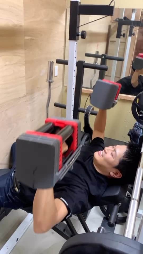 のインスタグラム：「ありますかね？🙈 #筋トレ#情熱大陸#俳優#workout」