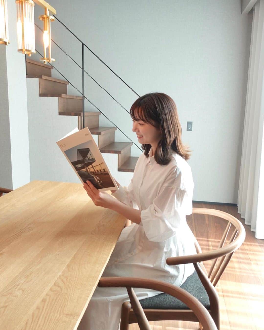 のインスタグラム：「* ⁡ この素敵なお宅は 株式会社さくらさんのモデルハウス。 ⁡ 石川、富山、福井、岐阜、愛知、京都と いろんなお宅を巡っています🏠 インテリア見るの好きなので毎回楽しみ！ どこも素敵なんです✨ ⁡ YouTube【株式会社さくら】で検索して チェックしてみてください♡ ⁡ さ、くらしを満開に🌸 ⁡ _ _ _ #株式会社さくら #モデルハウス」