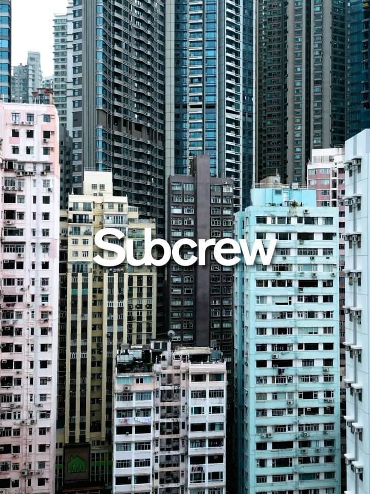 サム・リーのインスタグラム：「Subcrew Urban Function系列是根據城市生活需求而設計的。把功能和潮流元素融合在一起,滿足都市人工作的需要和輕度戶外生活的需求，並注重實用性、設計細節和個性化。無論是在工作還是休閒時，這系列都會是大家的理想選擇。  @subcrew_official #subcrew」