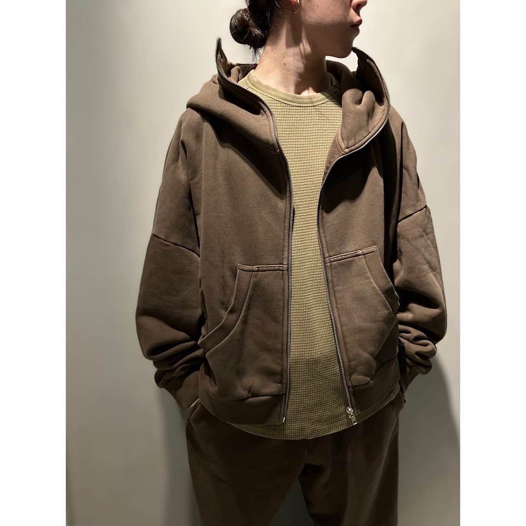 のインスタグラム：「.  Entire Studios  UNIFORM Collection.  <In-Store&Online> 6/17(Sat) 12:00〜  @entire_studios  #entirestudios」