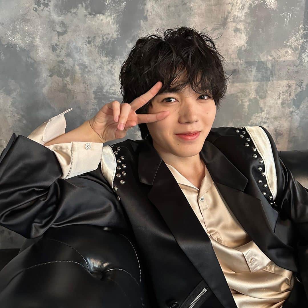 のインスタグラム：「いつの日かの。 ピース✌️」