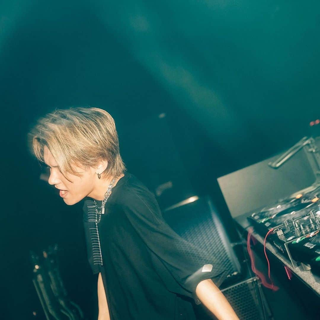 KSUKEさんのインスタグラム写真 - (KSUKEInstagram)「Thank you everyone for coming and making it a great time! It turned out to be a memorable night!! ❤️‍🔥  Pic by @amonryu   June 10, 2023 📍 @zerotokyo_official」6月15日 20時04分 - ksuke_jpn