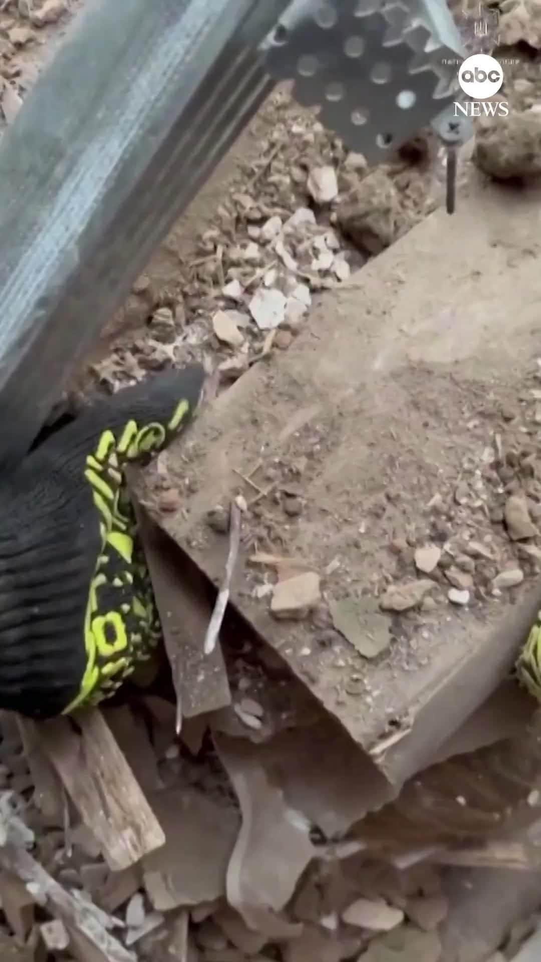 ABC Newsのインスタグラム：「RESCUED FROM THE RUBBLE: Ukrainian police released dramatic video showing a woman being pulled alive from under rubble from a Russian missile attack on the town of Kramatorsk.」