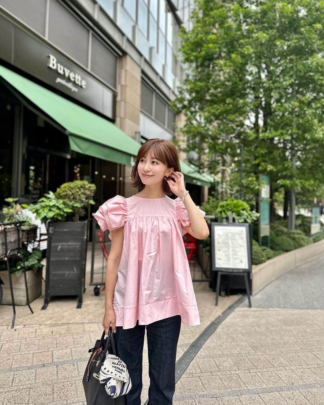 水野佐彩ちゃんのリアルなスポーツウェアにクローズアップ！ | 4MEEE