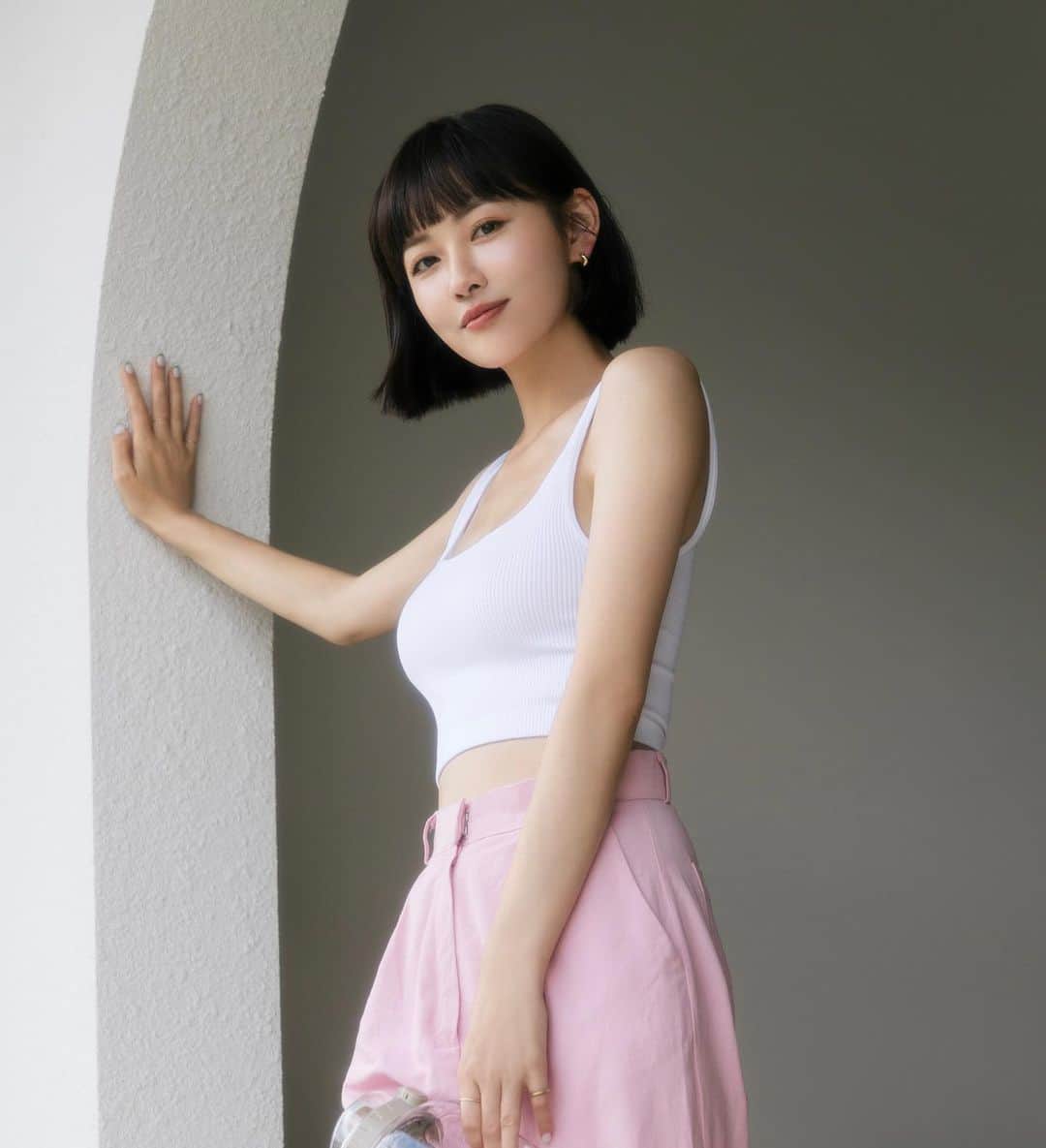 リャン・イーチェン（梁以辰）さんのインスタグラム写真 - (リャン・イーチェン（梁以辰）Instagram)「Summer look！短髮の我 ...