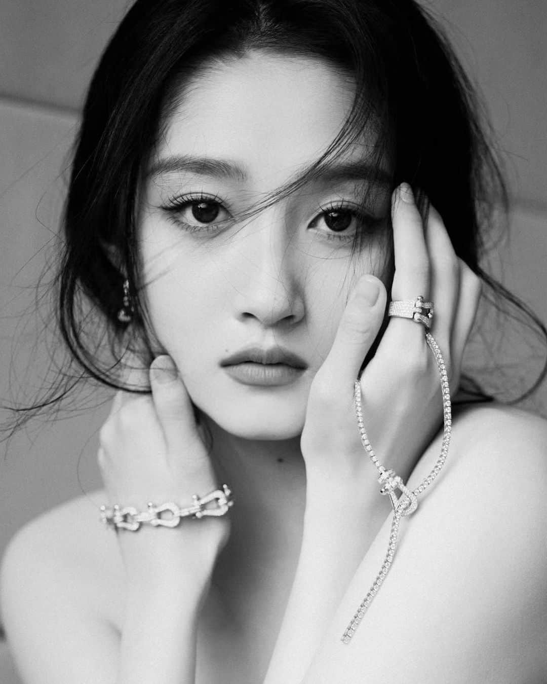 クアン・シャオトン（Guan Xiaotong）さんのインスタグラム写真 - (クアン・シャオトン（Guan Xiaotong）Instagram)「love @fredjewelry  💓💎～」6月15日 21時19分 - stronger917