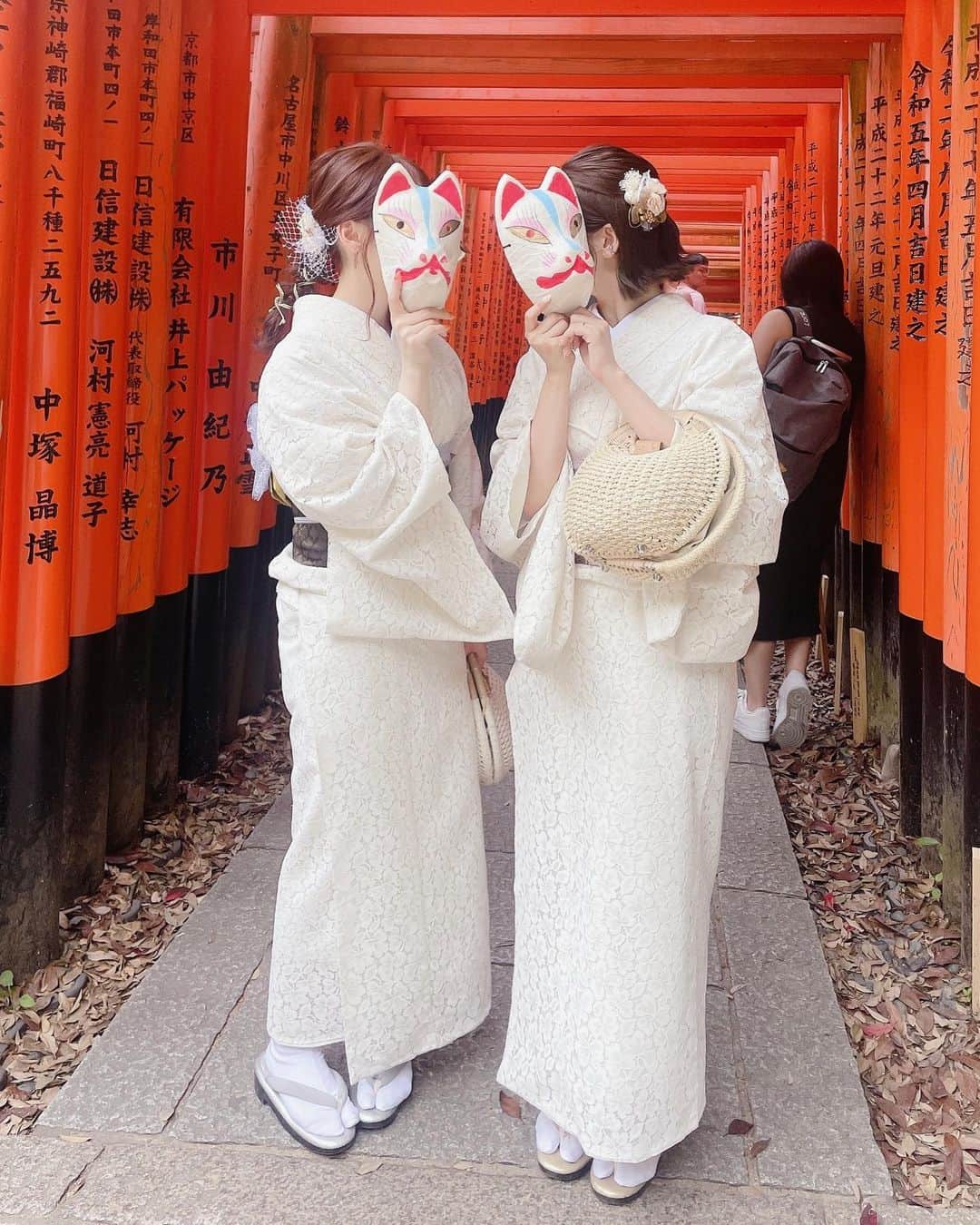 木下ひなこさんのインスタグラム写真 - (木下ひなこInstagram)「🦊🧡🦊  載せきれてなかった京都での写真たち🫶 ほのちゃんと着物で伏見稲荷へ⛩️  ((まだまだ たくさんあるので 少しずつ載せていきます🥰リールも作るかも🫰))  #京都#女子旅#京都旅行#着物#japan#japanesegirl#kimono#kyoto」6月15日 22時00分 - hinako_0525