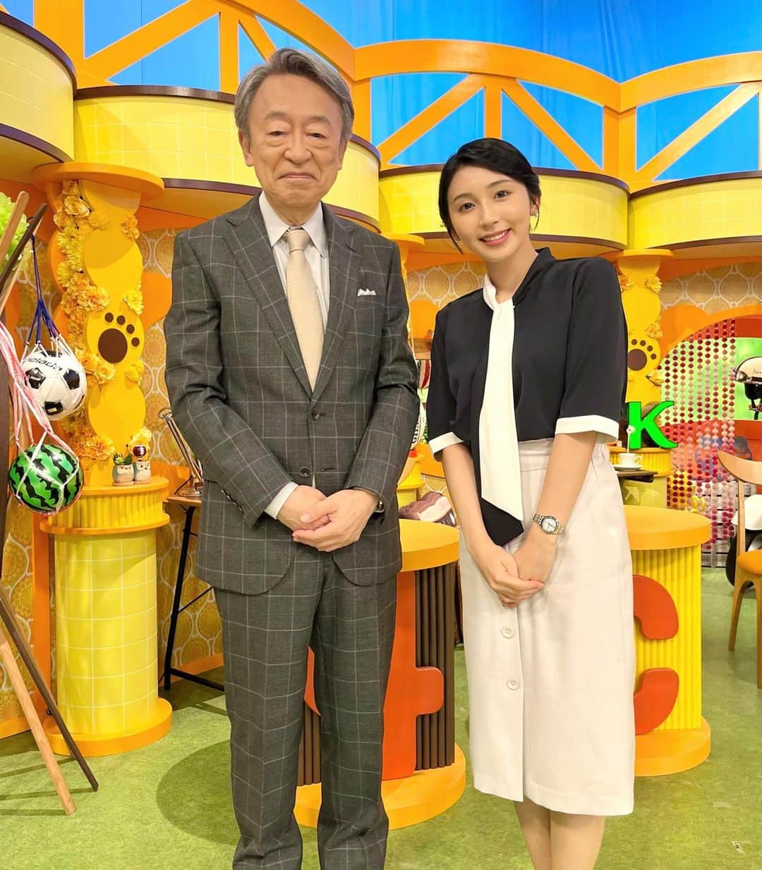 野嶋紗己子のインスタグラム：「インタビューに関連して。  私が中高生の時から「学ぶってこんなに面白くて楽しい！」を本やテレビを通じて教えてくれた、池上彰さん。 今も本が出るたび読んでいます！！  今日も #よんチャンTV  ご出演ありがとうございました😊🌸 #mbs #池上彰 さん」