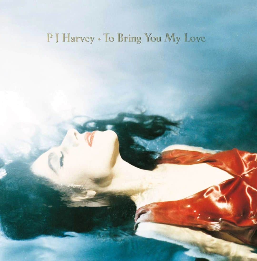 中村松江さんのインスタグラム写真 - (中村松江Instagram)「今日の一曲はPJ Harveyで『Down by the Water』です✨ アルバム「To Bring You My Love」に収録。 イギリスのPJ ハーヴェイが1995年にリリースしたアルバムからの一曲です✨ この何ともヘヴィでヒリヒリした感じがズシンときます👍 (№1379) #歌舞伎　 #中村松江 #pjharvey #downbythewater #tobringyoumylove」6月16日 7時59分 - matsue_nakamuraofficial