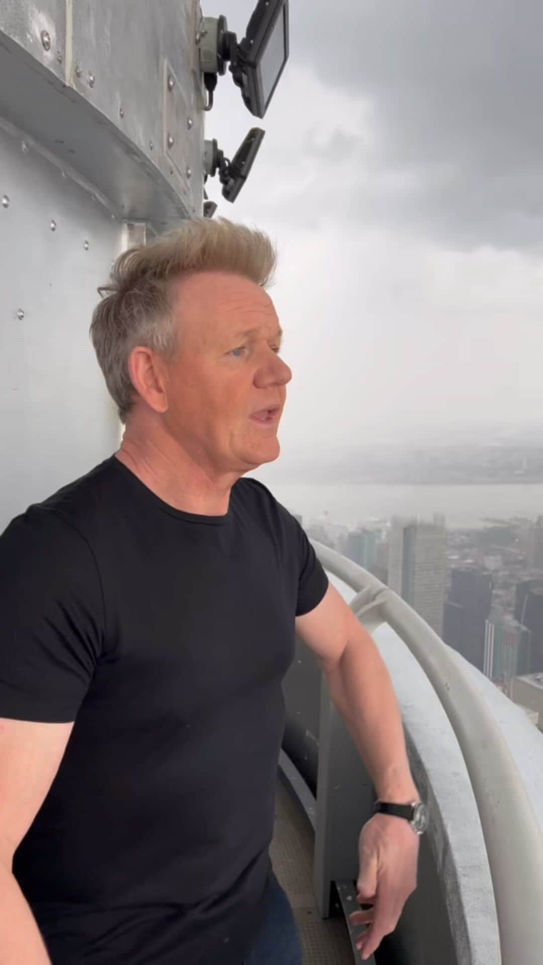 Empire State Buildingのインスタグラム：「WHERE IS THE LAMB SAUCE?」