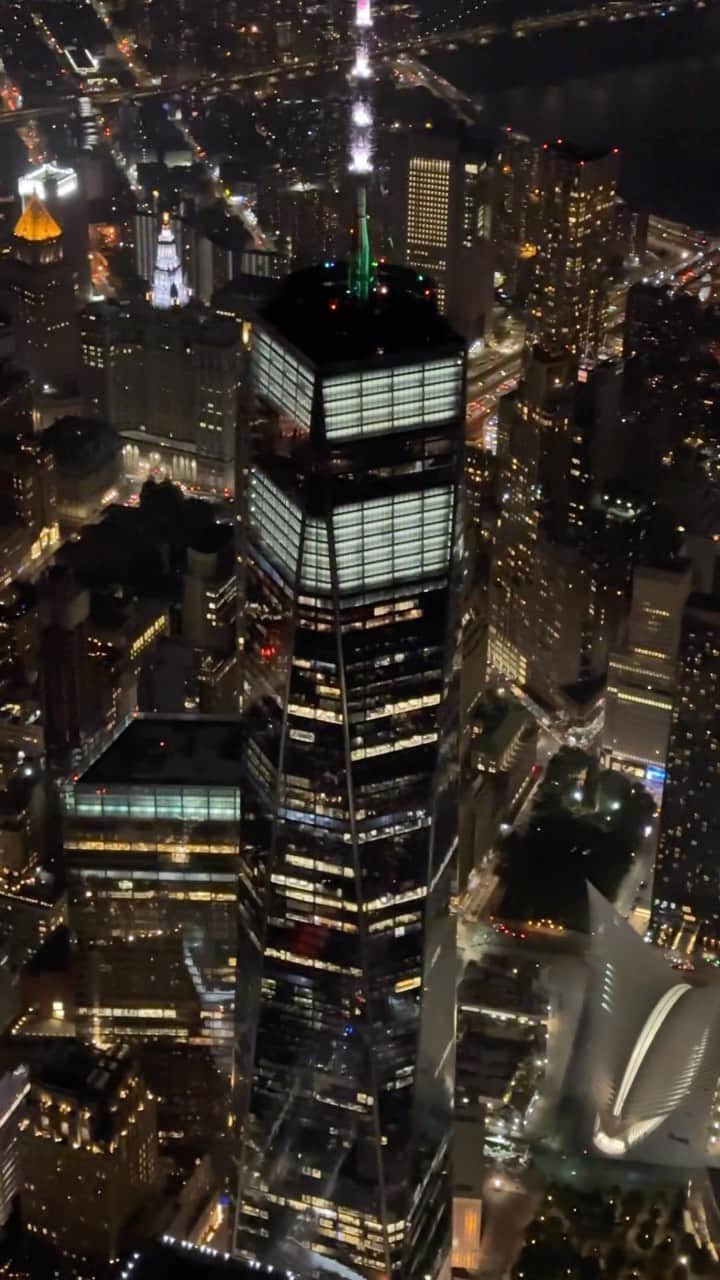 nyonairのインスタグラム：「✨🚁   #reels #reelsinstagram #nyc #thingstodoinnyc」