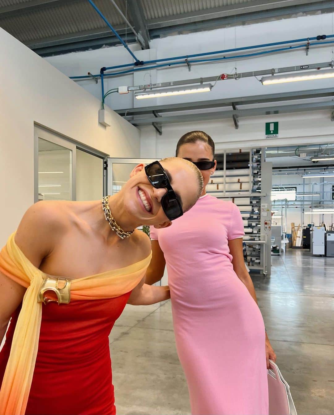 キャロライン・ダウルさんのインスタグラム写真 - (キャロライン・ダウルInstagram)「Anzeige // Ciao Firenze 🇮🇹 had the pleasure of spending the day with @ferragamo witnessing exquisite craftsmanship」6月16日 1時44分 - carodaur