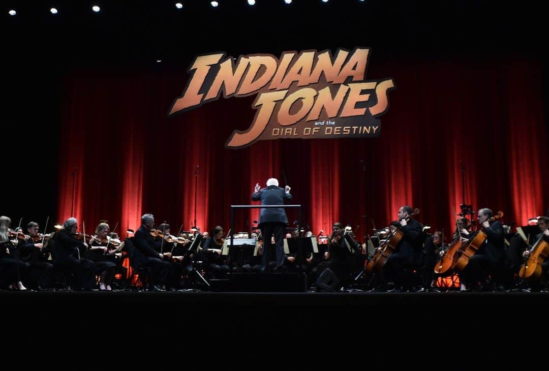 Disneyさんのインスタグラム写真 - (DisneyInstagram)「Stars, filmmakers, and fans embarked on an epic adventure at last night’s U.S. Premiere for #IndianaJones and the Dial of Destiny! 🌟 Experience the film only in theaters June 30.」6月16日 3時58分 - disney