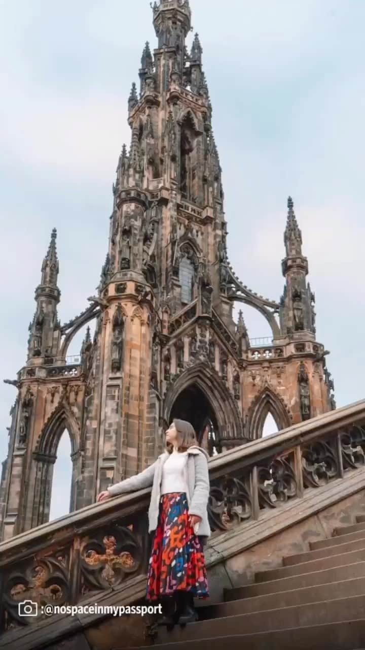 デルタ航空のインスタグラム：「Summer goals: turn your camera roll into this.  Make it happen with our direct flights to Edinburgh from ATL (new!), BOS, and JFK.」
