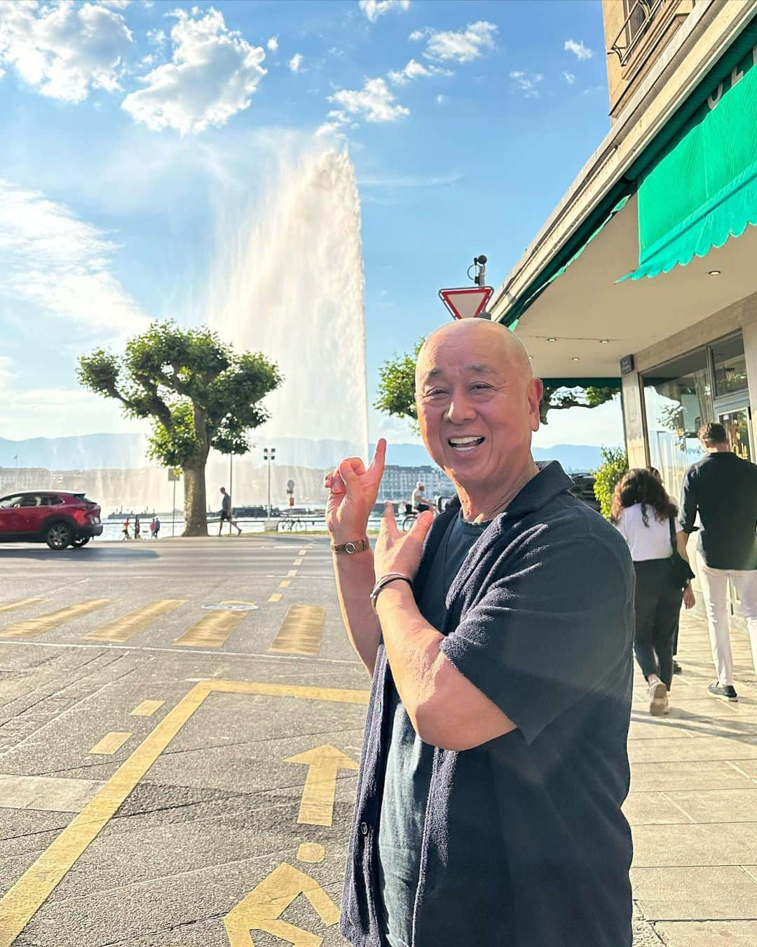 松久信幸さんのインスタグラム写真 - (松久信幸Instagram)「#nobuintown #geneva @sachi_geneva @chefmitsu @chef_tanikawa @mo_geneva」6月16日 4時55分 - therealnobu