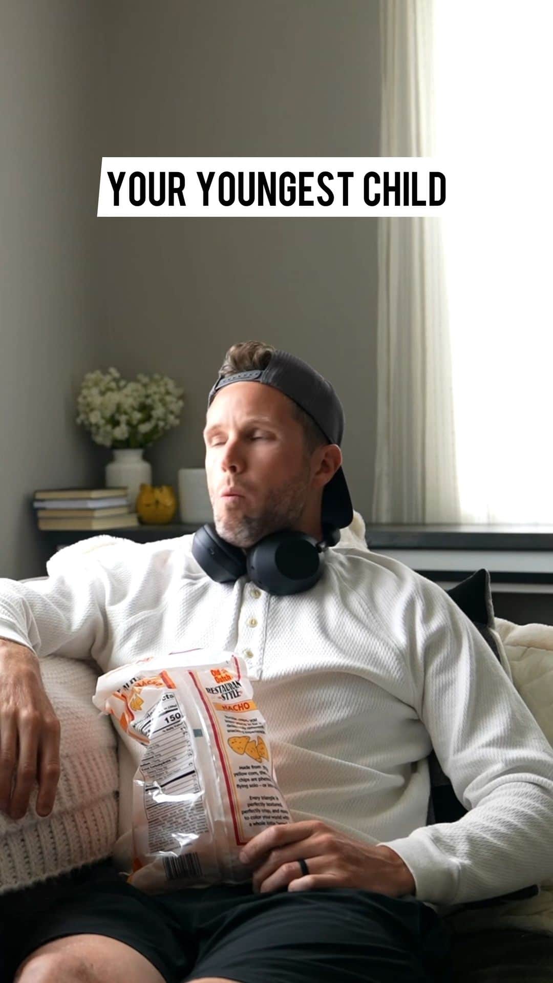 のインスタグラム：「What birth order were you? @tj_therrien gives us all good ideas for Fathers Day gifts. Want a chance to be featured? Tag us! #SonyCommunity #FathersDay #SonyDad」