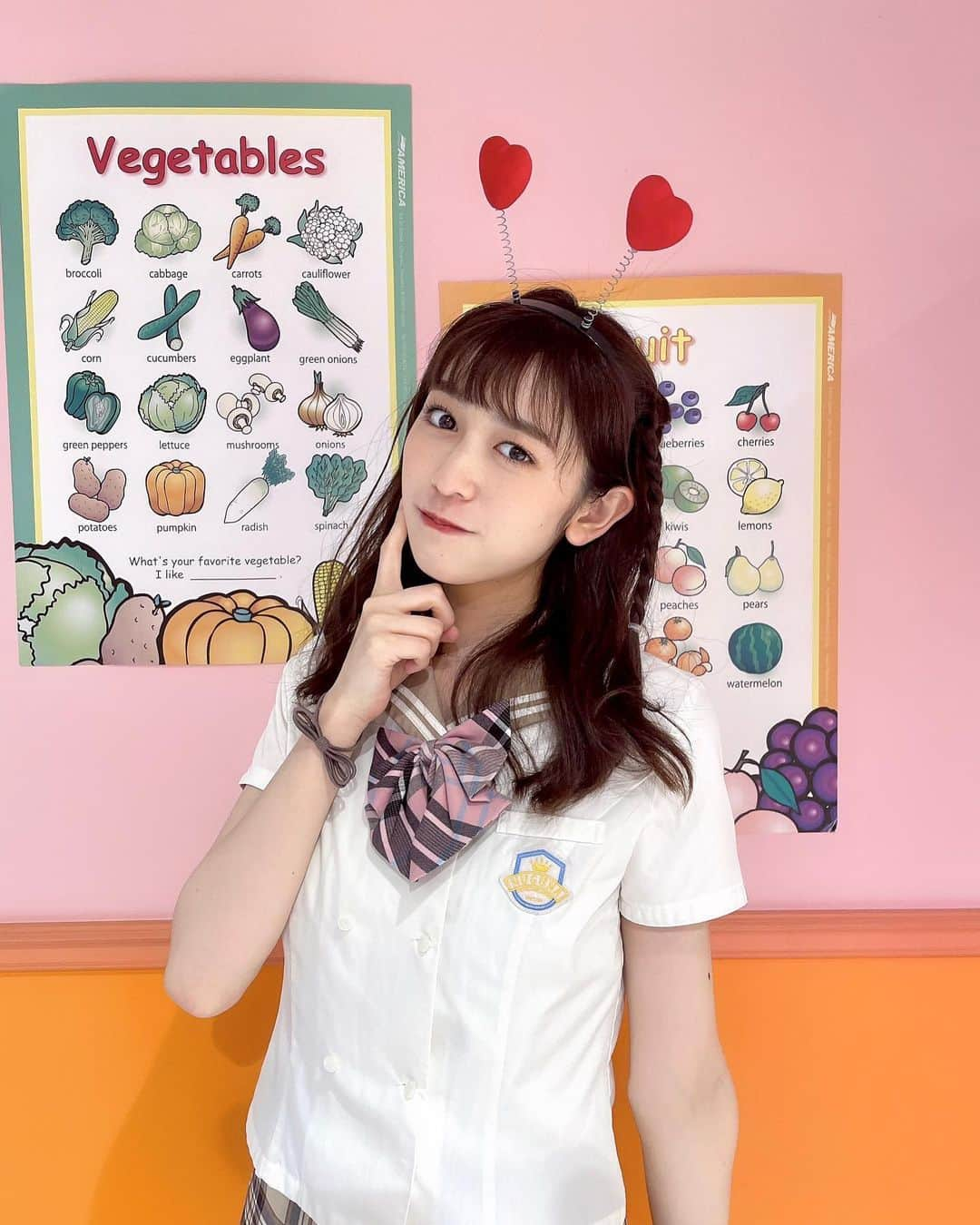 小泉遥香のインスタグラム：「￤𝓭𝓪𝓽𝓮…🫶  イチはる︎💕︎ ずっと計画していたデートが実現出来て嬉しかった🥰  イーチが提案してくれなかったら制服着ること絶対選んでなかったからありがとう(？)(笑)  また行こうね！！  #イーチ #ラブワン #おはる#超とき宣 #アイドル #デート #制服 #韓国っぽ #韓国っぽ制服 #プリクラ #制服デート #制服プリ #date #idol」