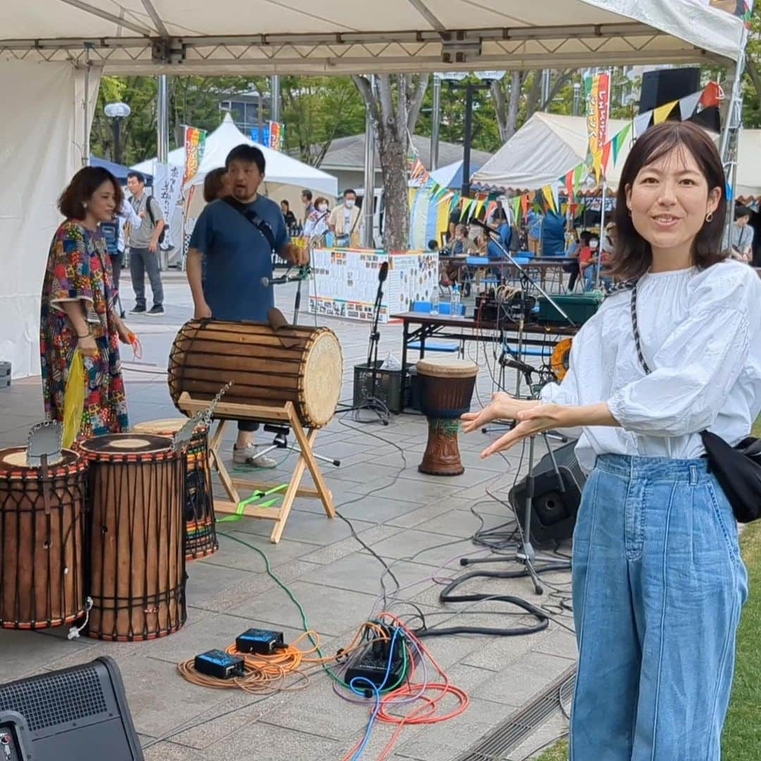 女子アナ47さんのインスタグラム写真 - (女子アナ47Instagram)「鹿児島県担当、フリーアナウンサーの山城優子です。 @yuko_yamashi  各地でイベントが増えてきている中、鹿児島市でも４年ぶりにジャンベのイベントが開かれました。私も楽しんできました！  詳しくはプロフィール欄にあるURLから【47発信プロジェクト】をご覧ください！   #女子アナ47 #フリーアナウンサー #地方創生 #47発信プロジェクト #鹿児島県三島村 #竹島 #硫黄島 #黒島 #ジャンベ #ジャンベフェスティバル #大名竹 #大名筍 #カメノテ」6月16日 18時06分 - jana47com