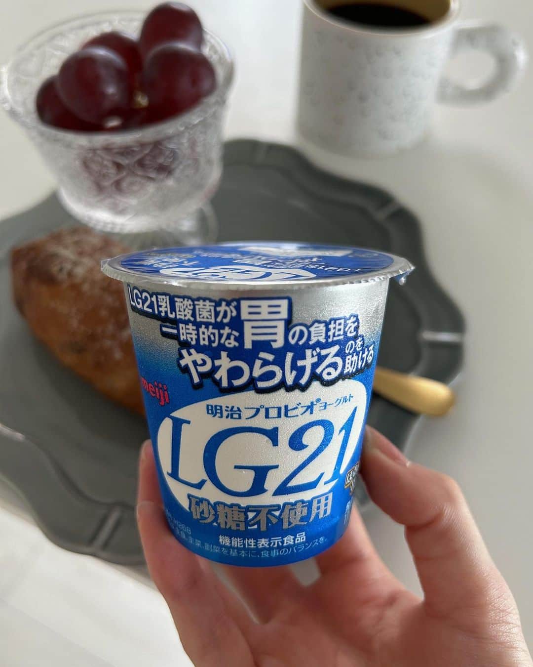 安田乙葉さんのインスタグラム写真 - (安田乙葉Instagram)「最近、撮影前に緊張するタイミングが多かったので朝ご飯で心と身体に栄養チャージ🥣☀️ 胃の不快感が和らいで、前向きな気持ちになった♪  今日も元気にいってきます〜☺️  #lg21」6月16日 10時38分 - happyotoppy