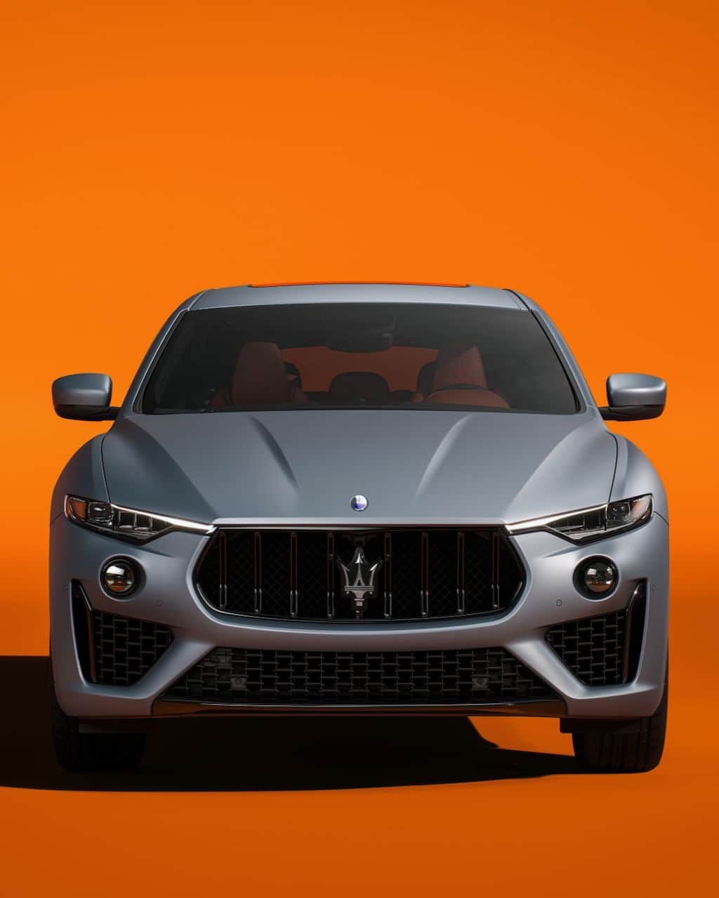 Maserati Japan | マセラティ ジャパンのインスタグラム：「人を引き付ける優美なスタイルに、バランスと完璧なエアロダイナミクスを兼ね備えたレヴァンテのデザイン。��  詳しくはこちら� https://www.maserati.com/jp/ja/shopping-tools/maserati-levante-2023  �#Maserati #マセラティ #MaseratiJapan #マセラティジャパン #Levante #レヴァンテ」
