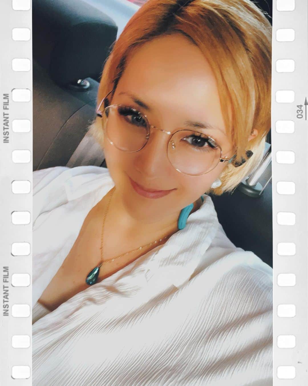 希良梨のインスタグラム：「In Mexico City 🇲🇽  メキシコに、粋な日本人の大人達がいた🥰  @loose_blues  @shota_k_85   ・ ・ ・ ・  #mexico #méxico #mexicocity #restaurante #cafetería #japon #japones #japanese #tokyo #japan」