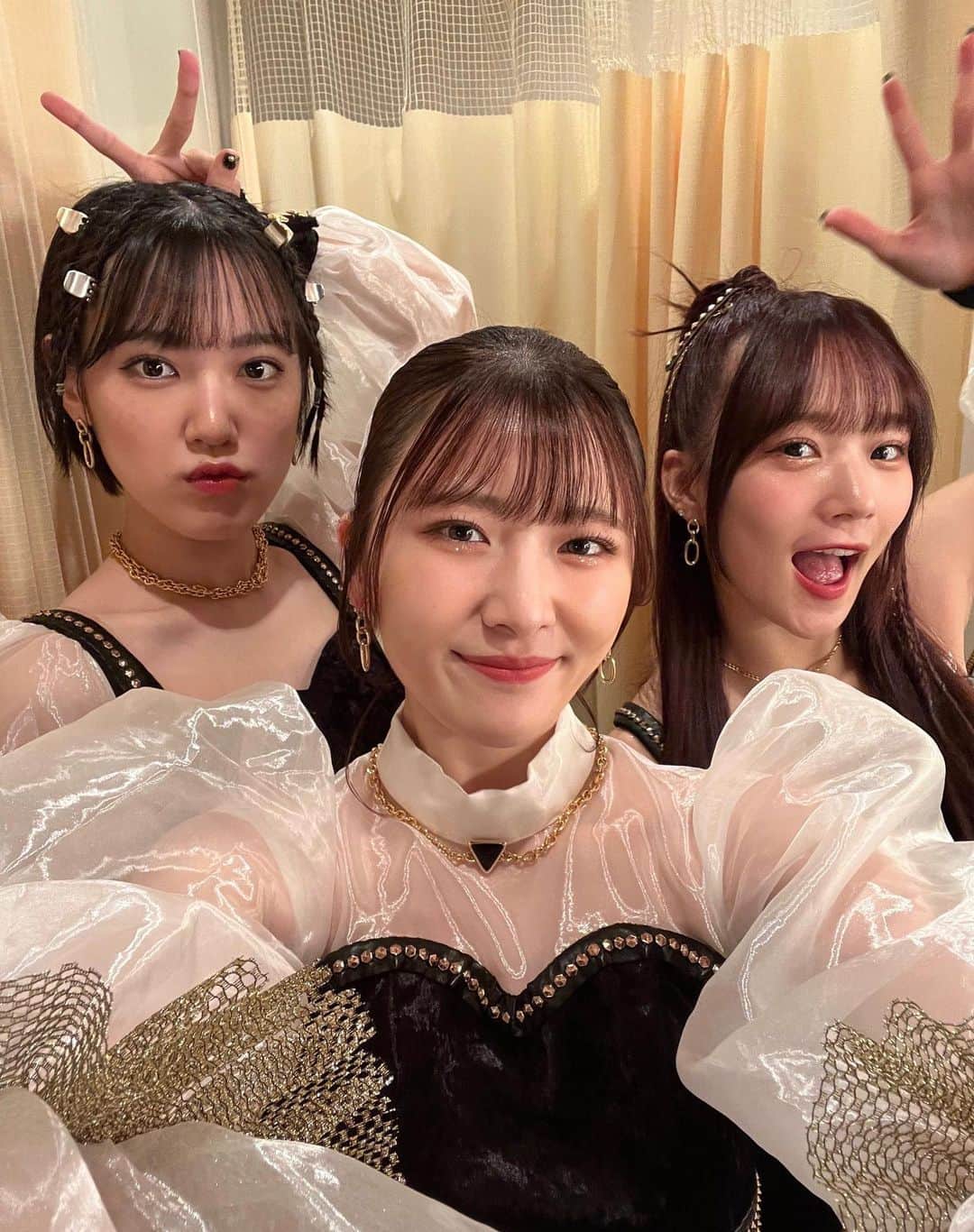 小片リサのグルメインスタ