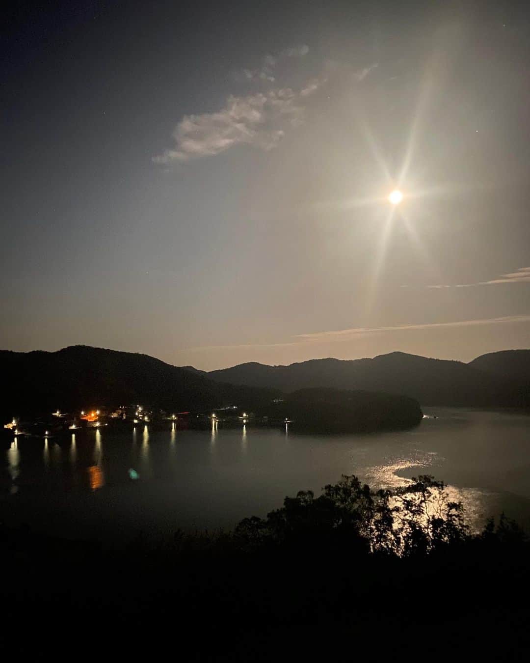 安藤成子さんのインスタグラム写真 - (安藤成子Instagram)「小豆島で見た美しい景色達  この時はストロベリームーンという満月の日でした🌕」6月16日 11時30分 - seikoando