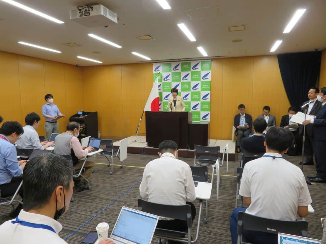 高市早苗のインスタグラム：「6月16日 記者会見」